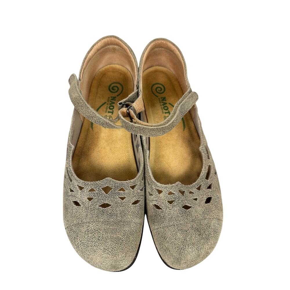 Naot Women's Agathis Mary Jane shoes speckled beige leather laser-cut designs L7
